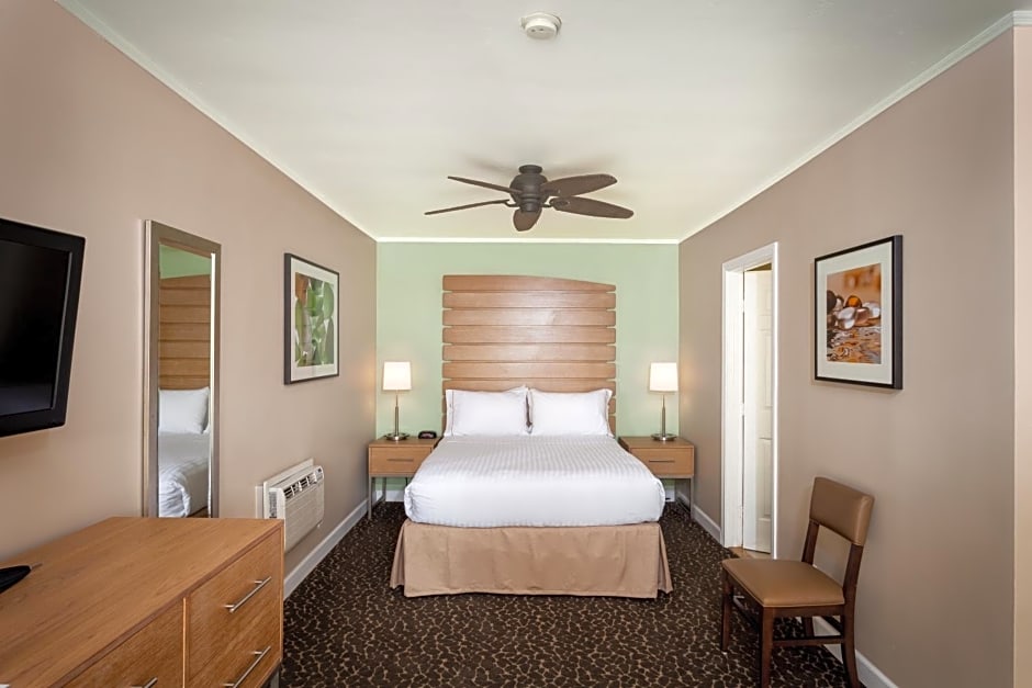 Holiday Inn Express and Suites La Jolla - Windansea Beach