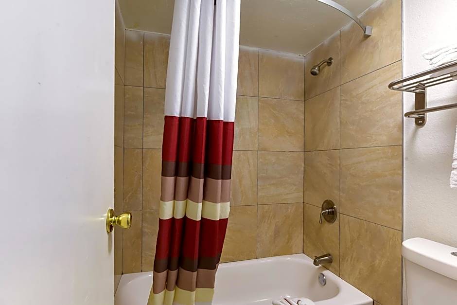 Red Roof Inn Plano
