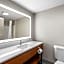 Days Inn & Suites by Wyndham Ridgeland