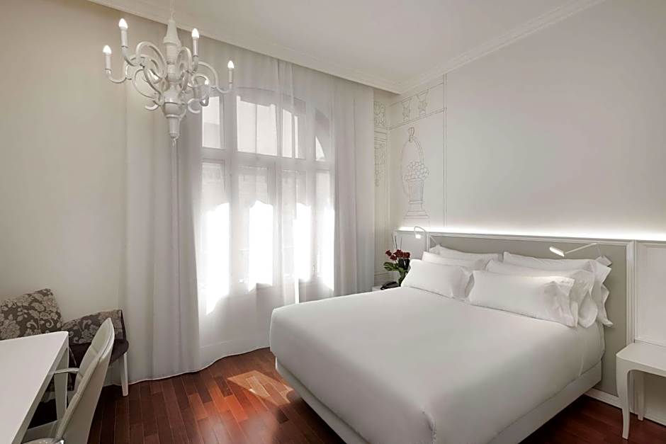 Photo 1 of 8 of Superior 1 Double Bed or 2 Beds, View