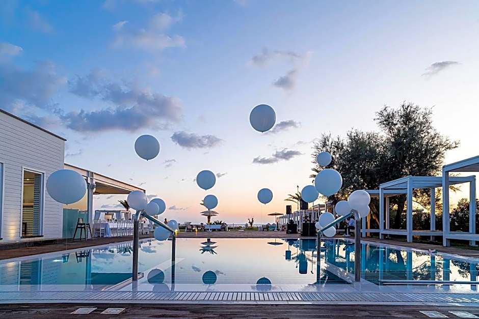 Savoy Beach Hotel & Spa