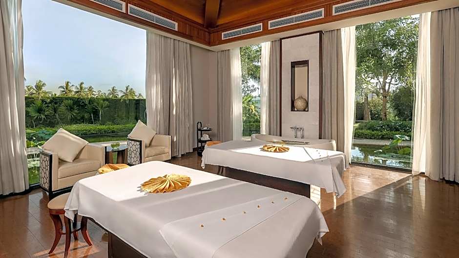 Wyndham Grand Phu Quoc