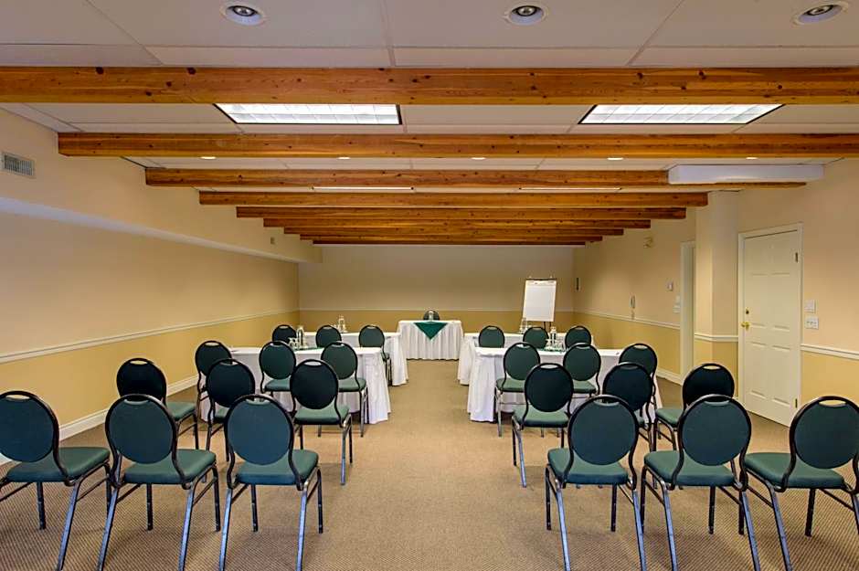 South Thompson Inn & Conference Centre