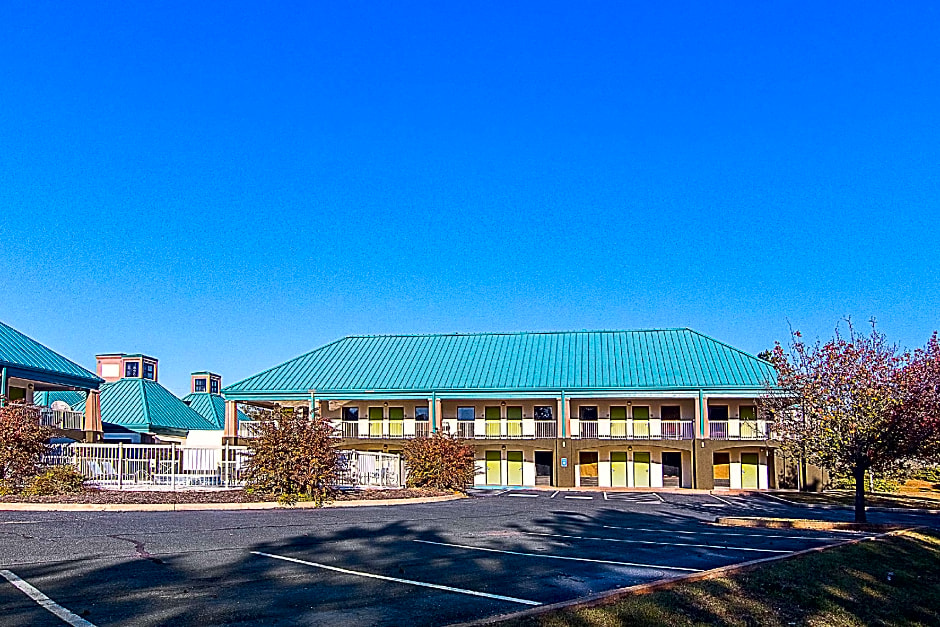 Econo Lodge