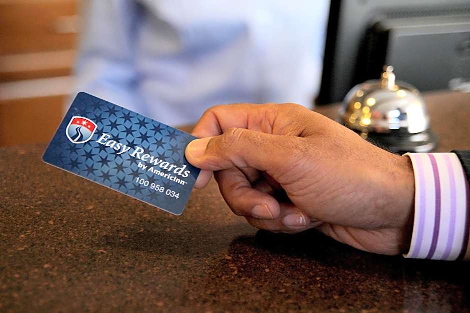 AmericInn by Wyndham West Bend