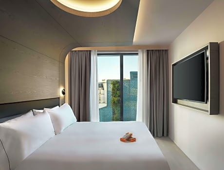 King Premium Room With Eiffel Tower View