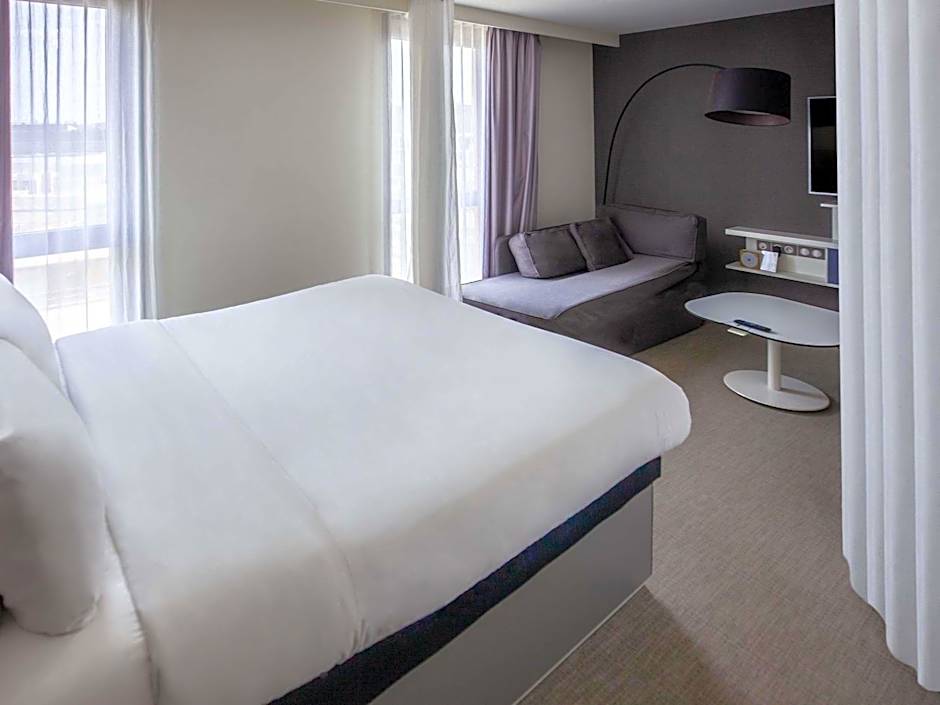 Novotel Suites Paris Issy Les Moulineaux