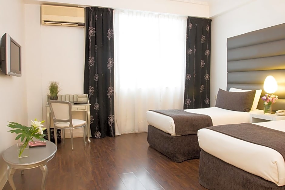 Le Cinque Lusso Hotel