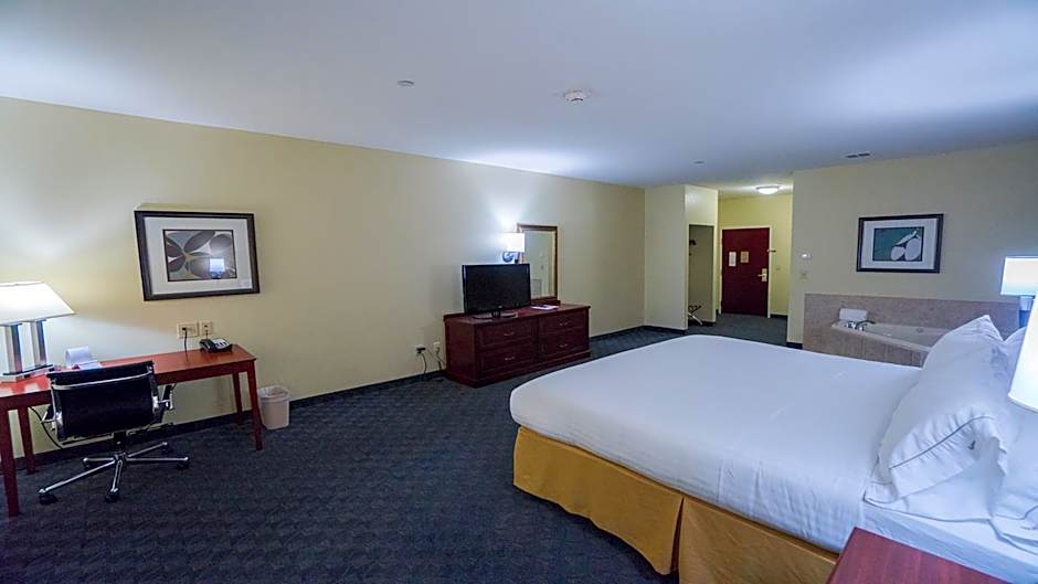 Holiday Inn Express Hotel & Suites Pampa By IHG