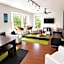 House 5863- Chicago'S Premier Bed And Breakfast