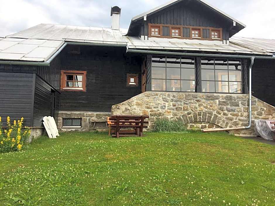 Photo 1 of 41 of Zoihäusl