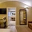 Caruso Place Luxury Rooms & Suites