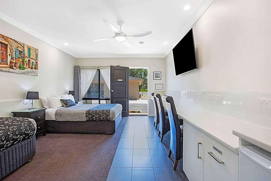 Comfort Inn May Park