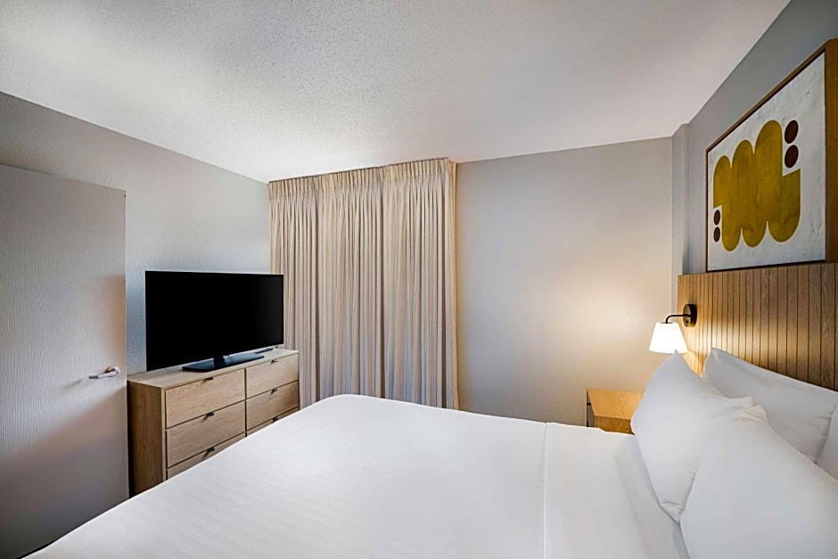 Sonesta Simply Suites Jersey City