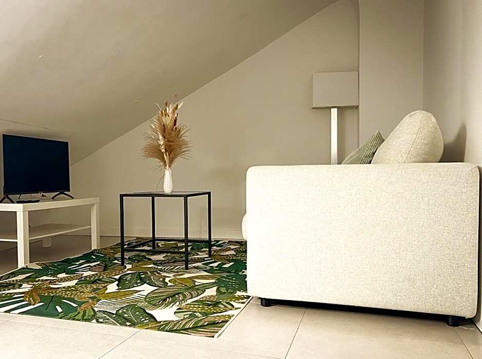 Palm Suites