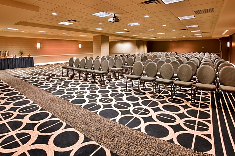 Crowne Plaza Hotel Kansas City Downtown By IHG