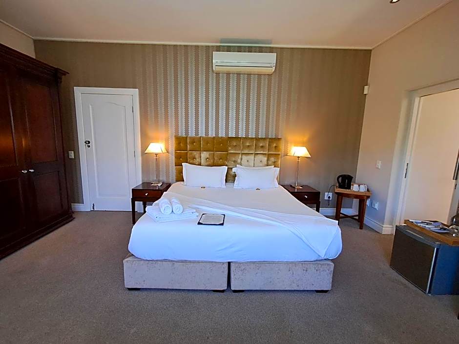 Wild Mushroom Country House