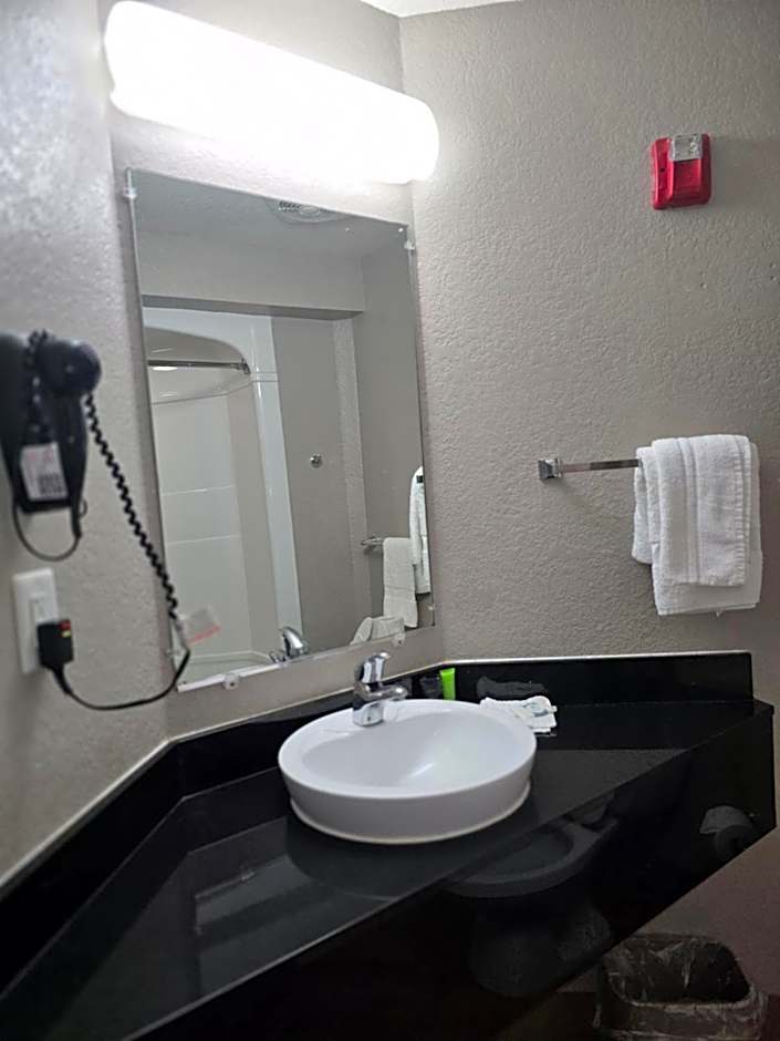 Motel 6-Biloxi, MS - Beach