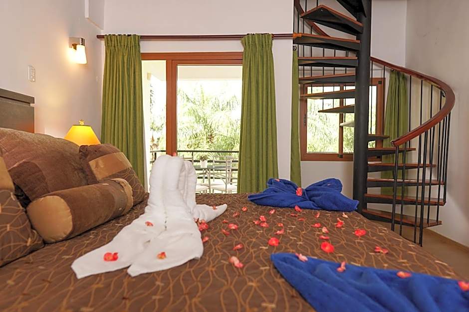 Sybaris Suites & Residences