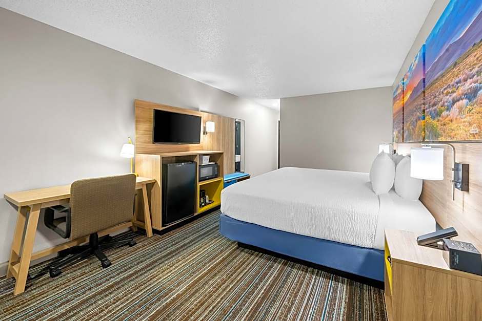 Days Inn by Wyndham York