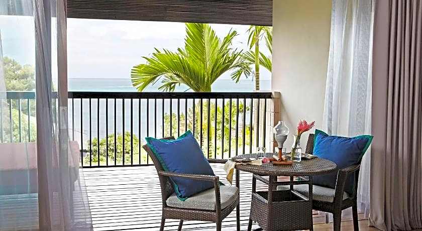 Sareeraya Villas & Suites