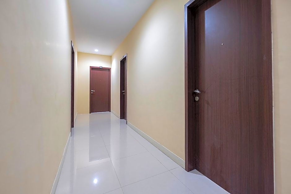 OYO 1633 Hotel Darma Nusantara 3