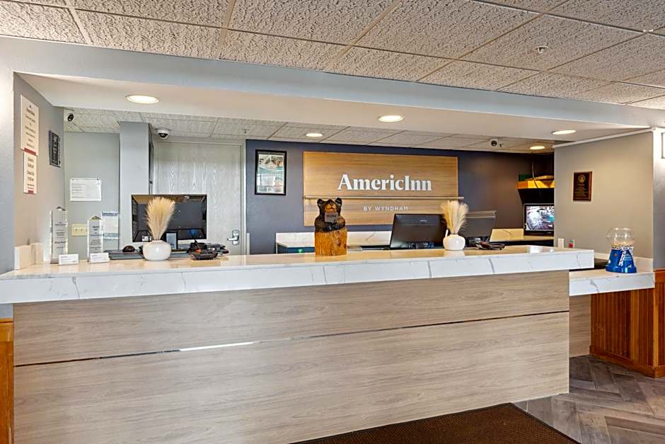 AmericInn by Wyndham Wisconsin Dells