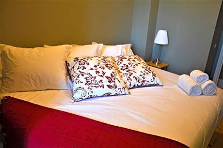Triple Room with Shared Bathroom