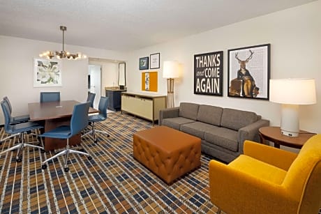 King Conference Suite