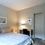 Four Stars Aparthotel