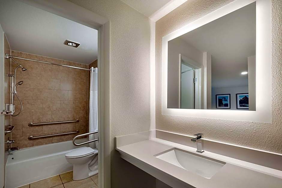 Best Western Red Hills