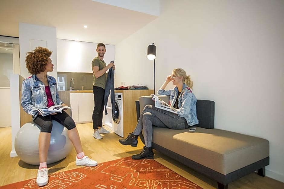 Capri By Fraser Leipzig