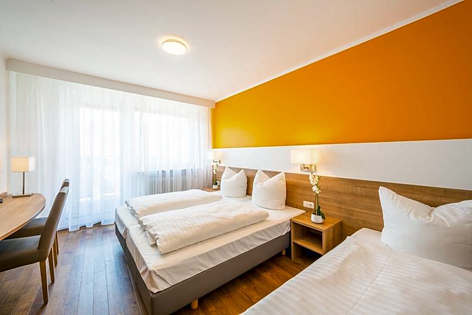 Hotel S16