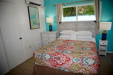 Queen Room with Garden View - Non-smoking