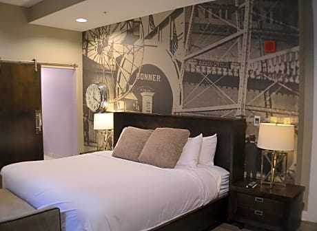 Hotel at the Lafayette Trademark Collection by Wyndham