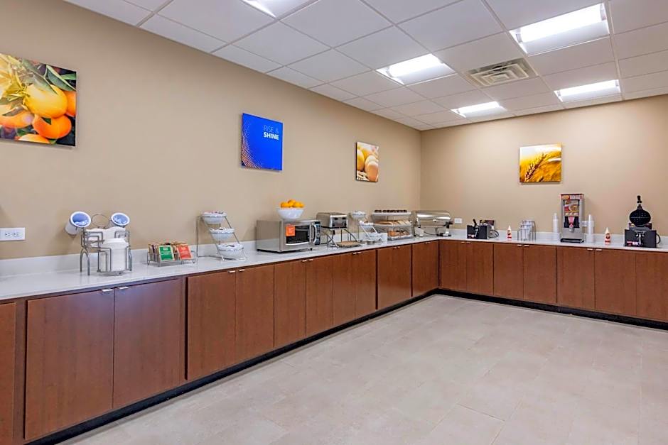 Comfort Inn & Suites Charlottesville Hollymead Town Center