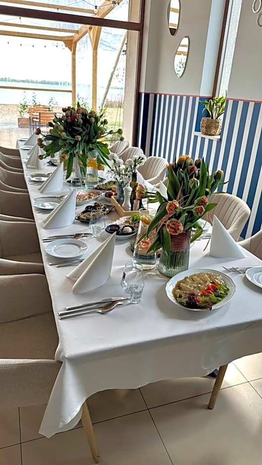 Relax place & restaurant