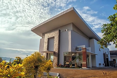 Krakatau Kahai Beach Hotel