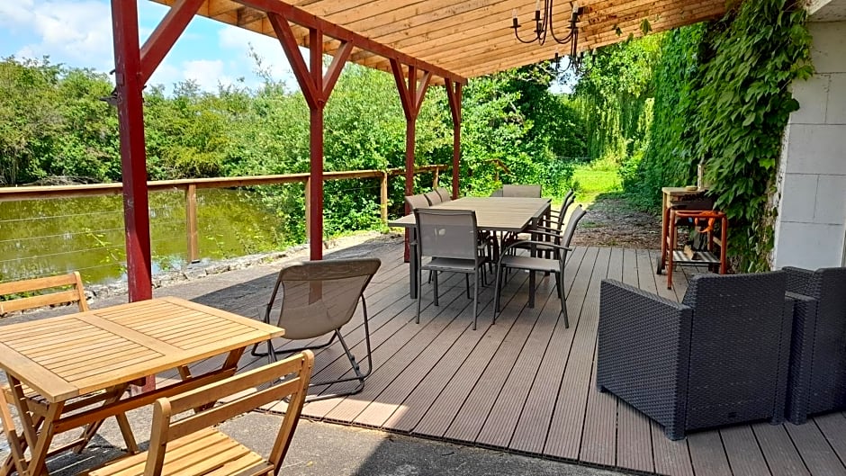 La Ferme de l'isle et sa Roulotte