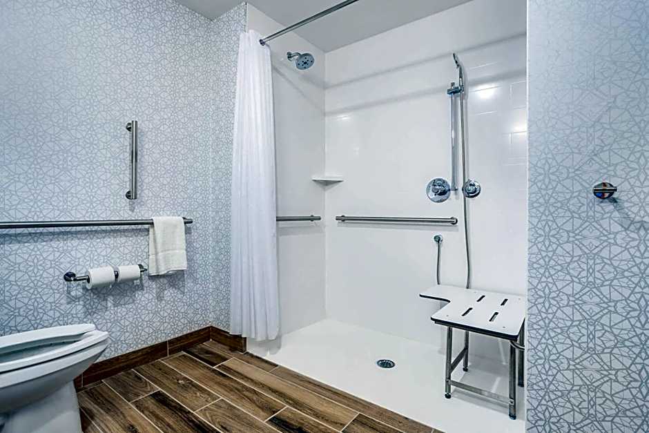 Hampton Inn by Hilton Bedford, IN