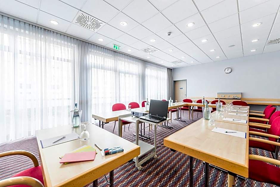Holiday Inn Express Berlin City Centre By IHG