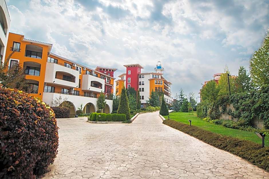 Marina Cape Vacation Complex