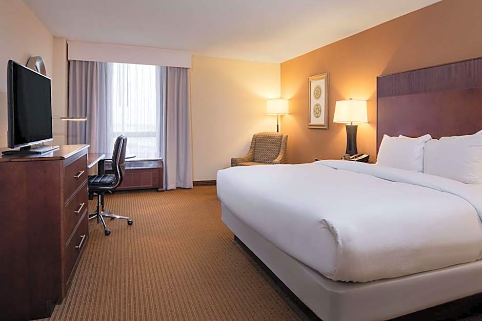 DoubleTree By Hilton Philadelphia Airport