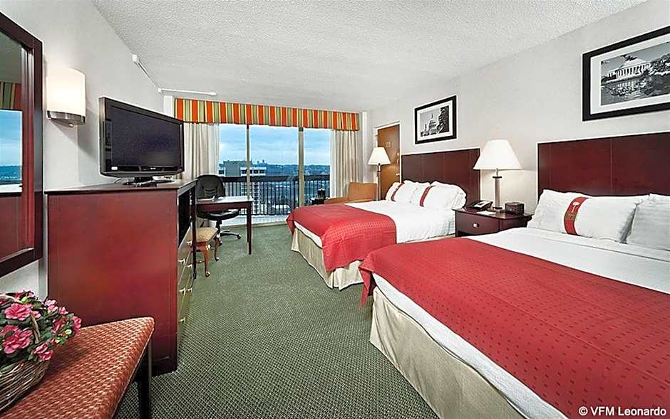 Holiday Inn Rosslyn at Key Bridge