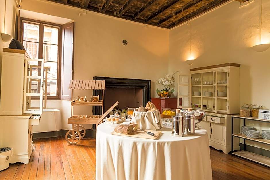 Hotel Villa Cipressi, by R Collection Hotels