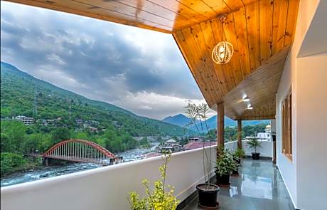 Hotel Kullu Valley - A River Facing Boutique Hotel