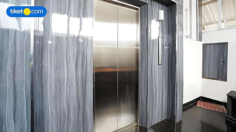 Hotel Salon Fora & Longhill Cafe Fora