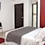 Hotel Golden House