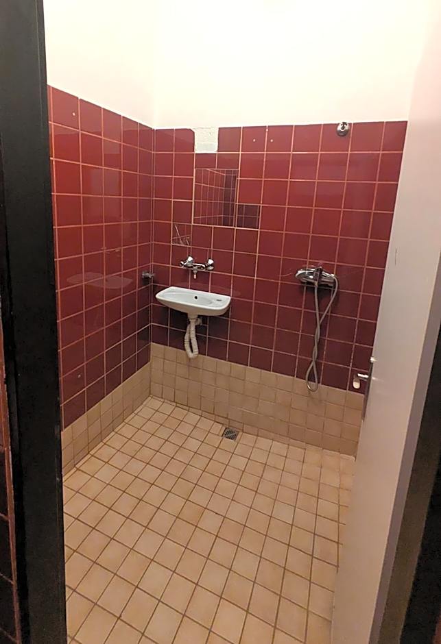 Clown and Bard Hostel