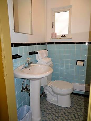 Double Room with Two Double Beds - Non-Smoking